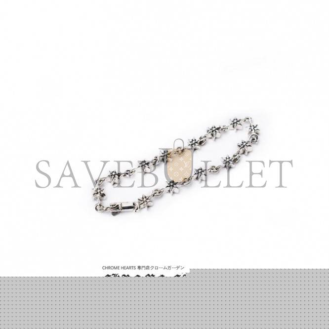 Ch**me He**ts tiny 6 sided star bracelet