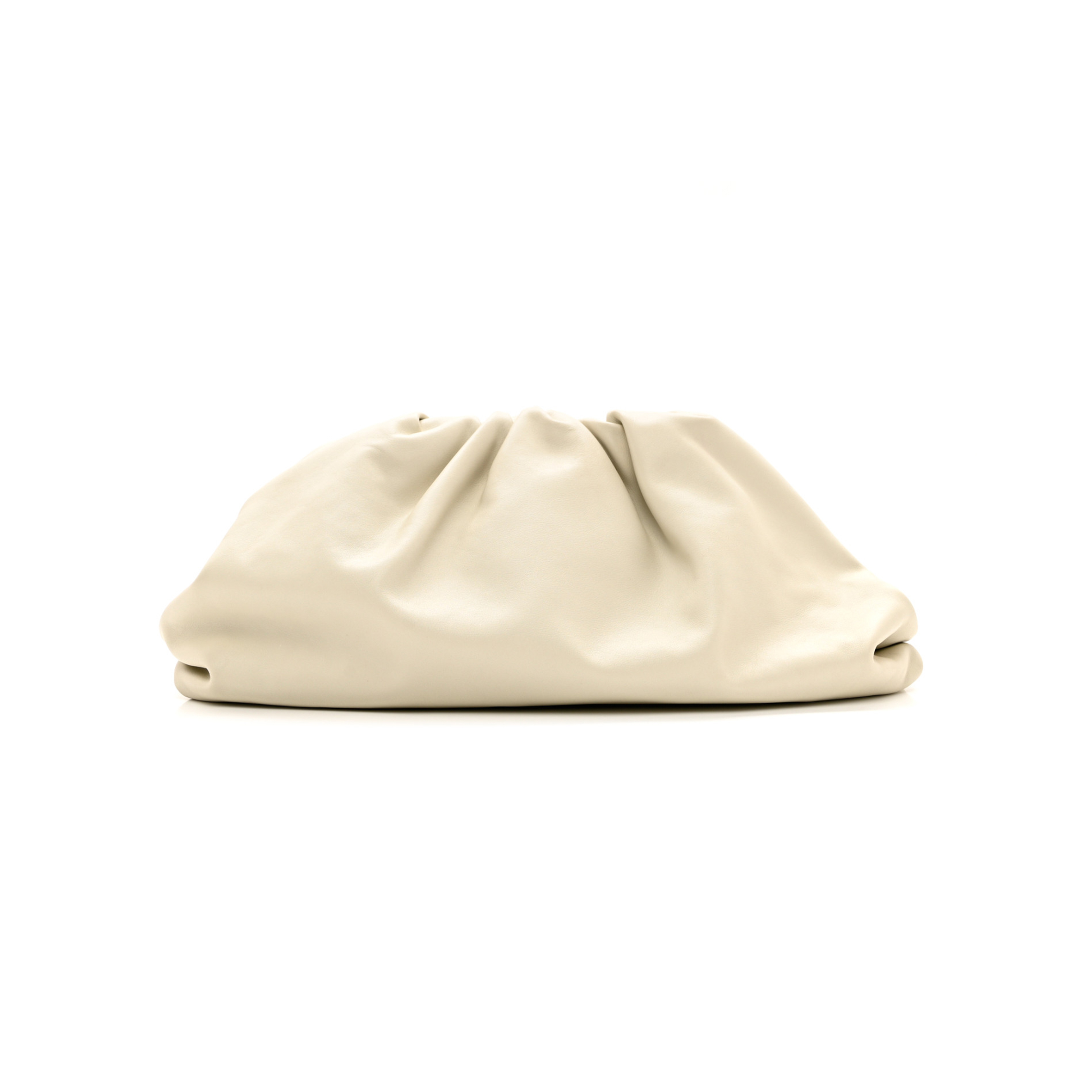 bo*te*ga Ve*ne*ta smooth butter calf the pouch oversized clutch mist (39*23*8cm)