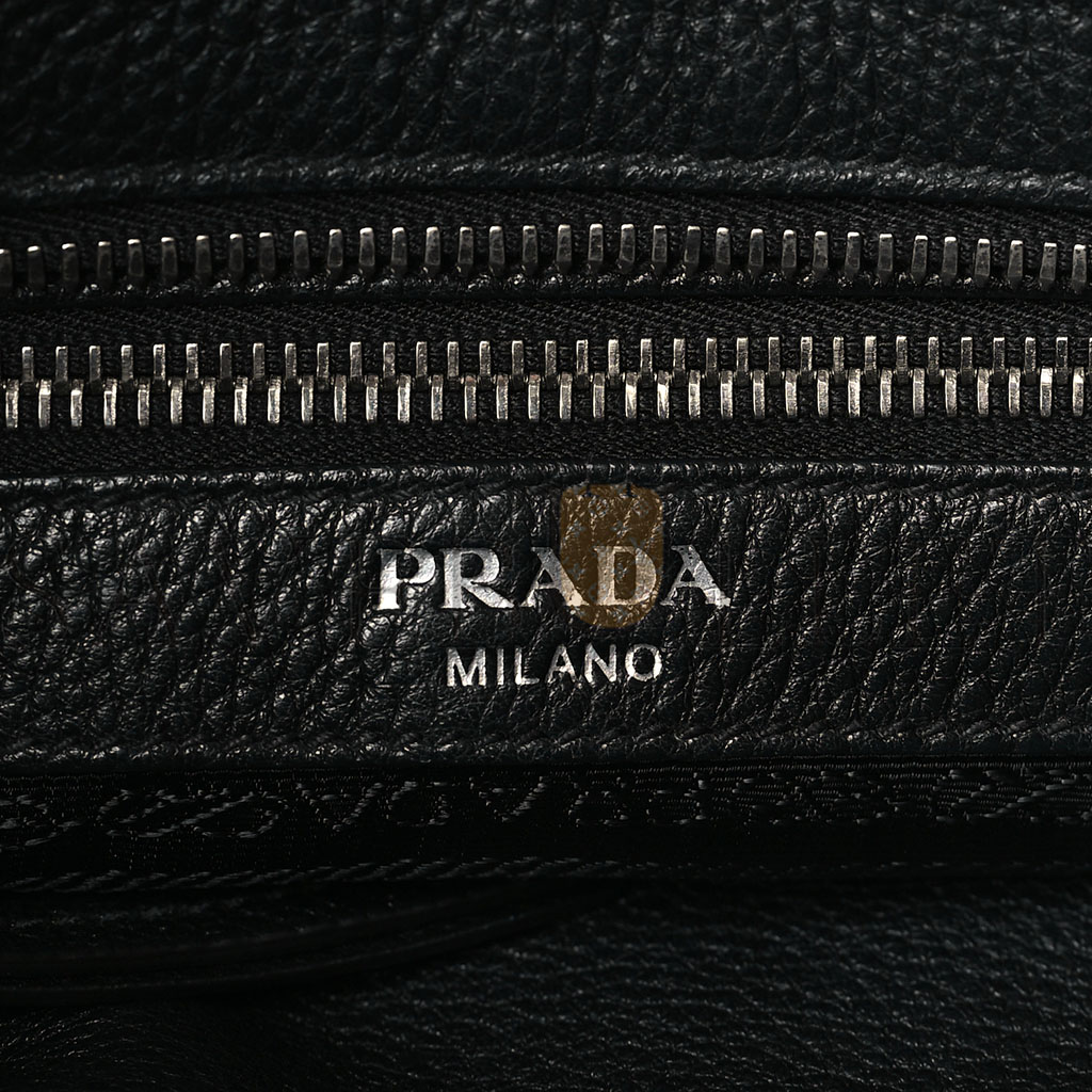 Pra*a vitello phenix logo hobo black (30*27*13cm)
