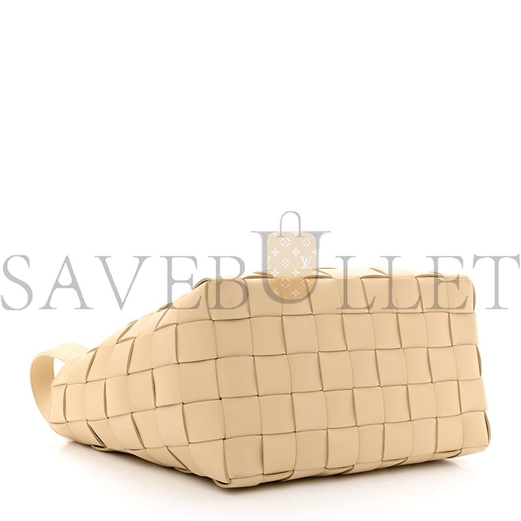 bo*te*ga Ve*ne*ta lambskin maxi intrecciato bowling cassette shoulder bag porridge (27*27*15cm)