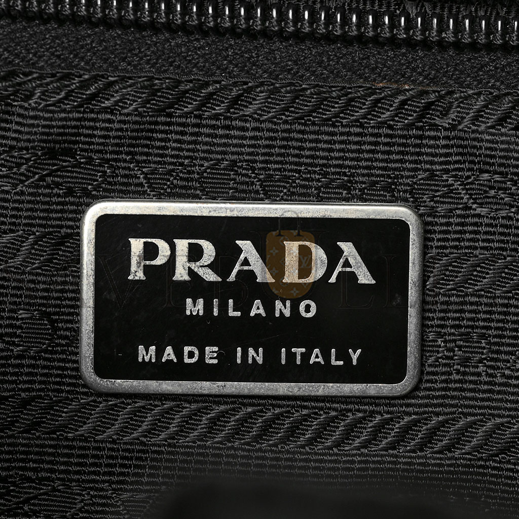 Pra*a nylon vela bag black (33*24*15cm)