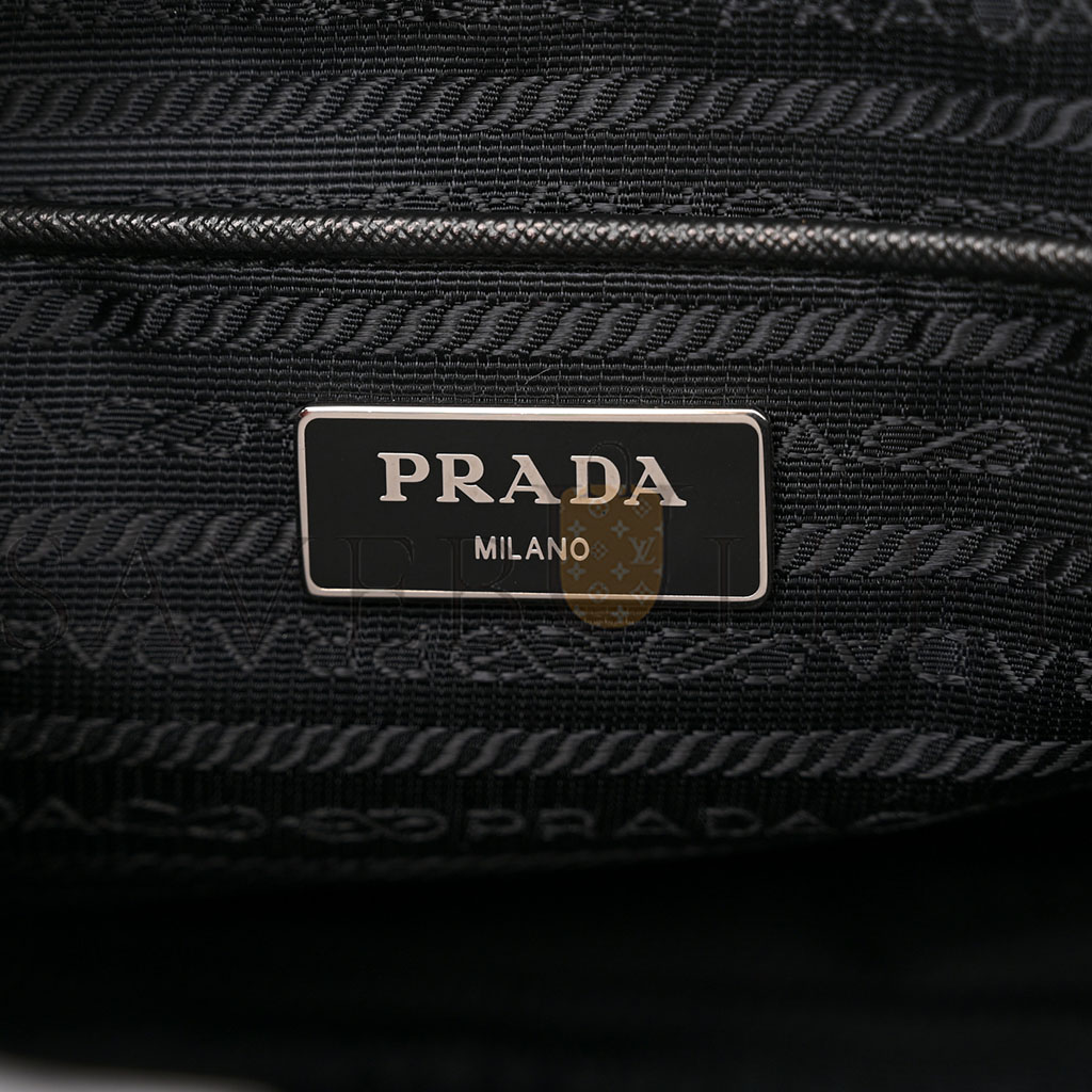 Pra*a nylon tessuto impuntu quilted shoulder bag black (36*25*14cm)