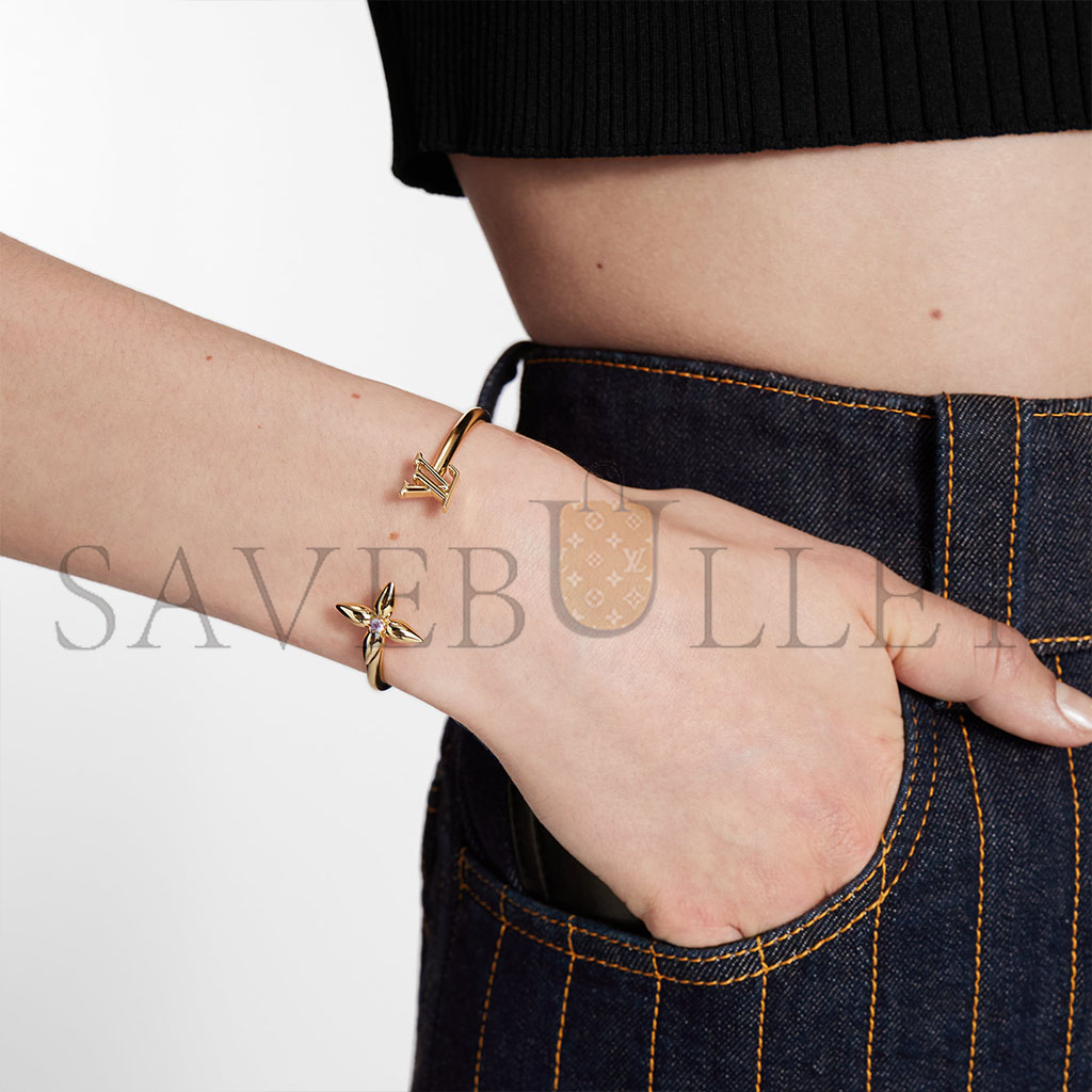 l**is V*t*n l**isette signature bracelet m1441s