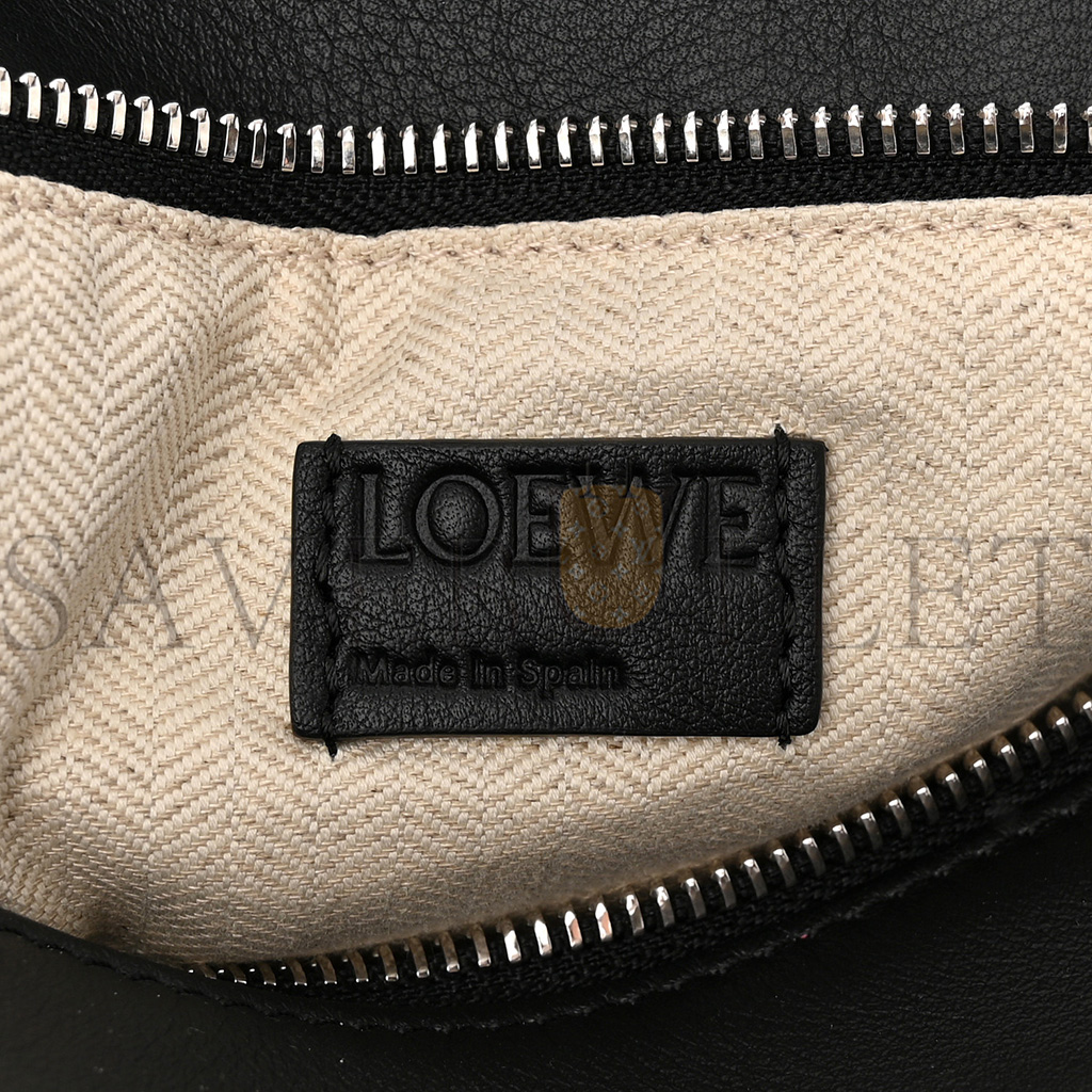 l*ew* calfskin small puzzle bag black (24*16.5*10.5cm)