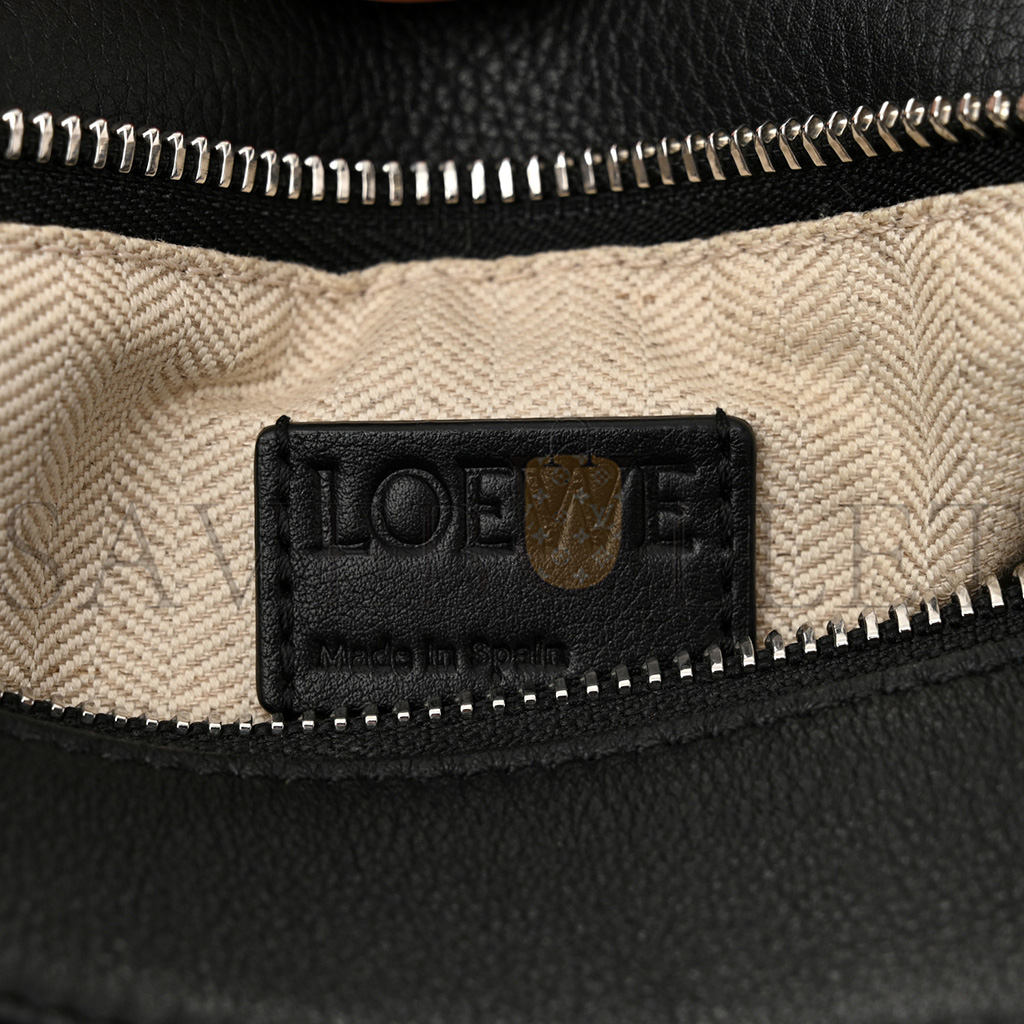 l*ew* calfskin small puzzle bag black (24*16.5*10.5cm)