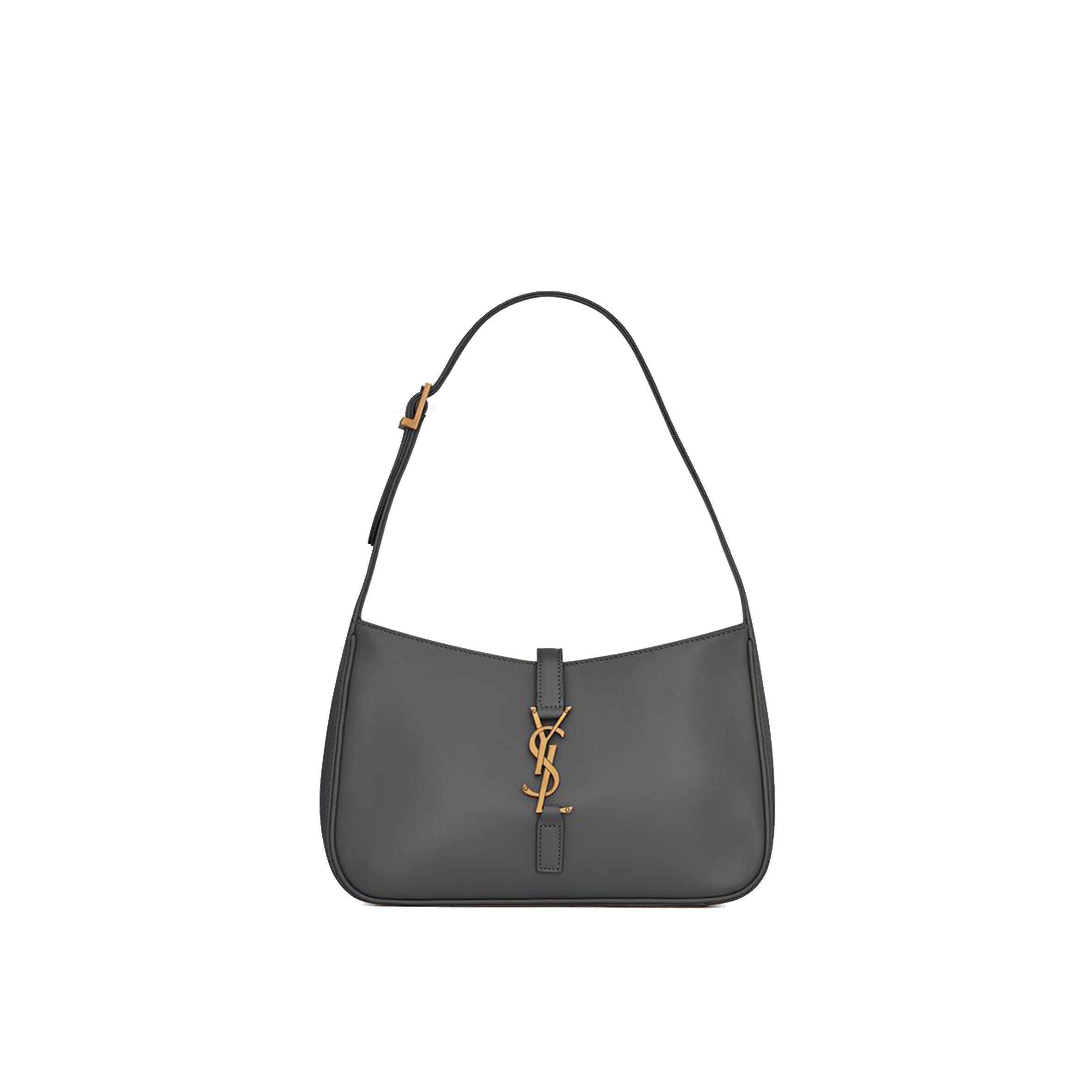 Y*L le 5 a 7 in smooth leather 6572282r20w1112 (23*16*6.5cm)